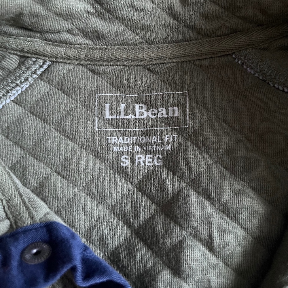 Men's Small Quilted Sweatshirt Mockneck | Olive Green | LL BEAN - Picture 3 of 4